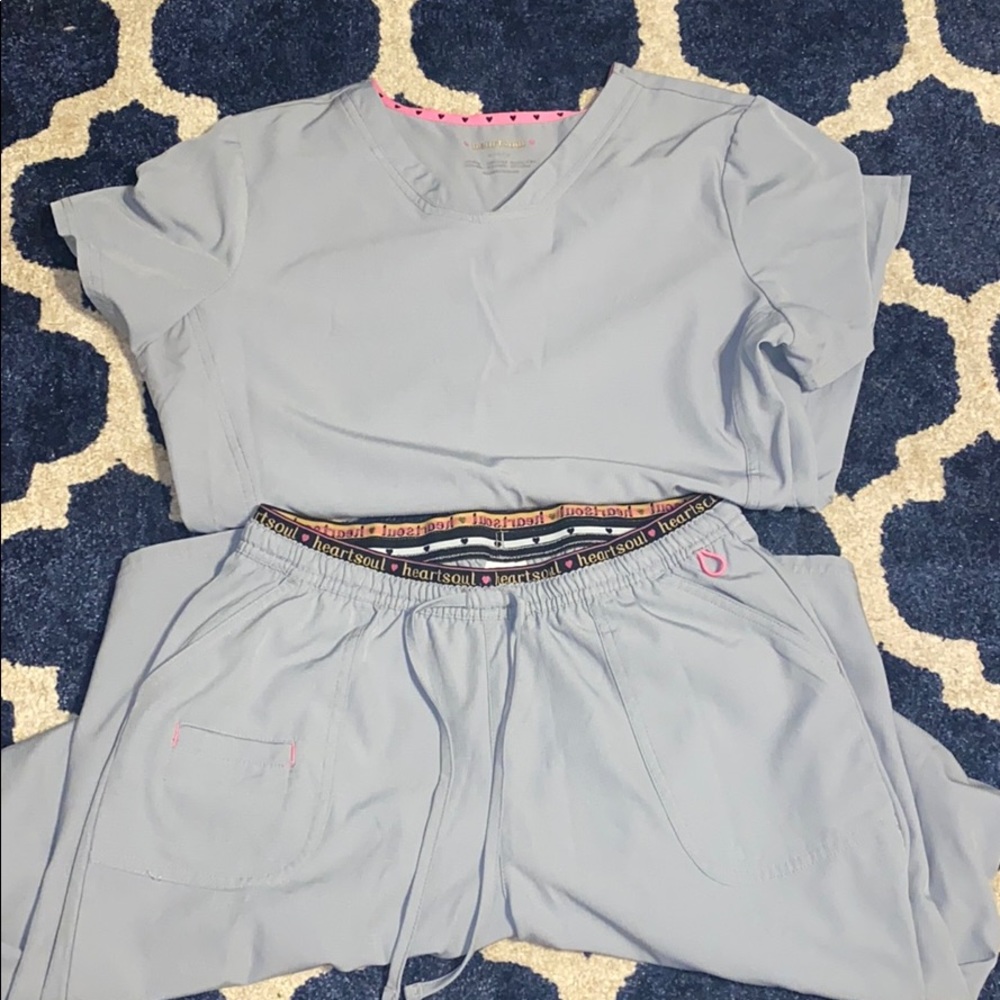 HeartSoul scrubs size M